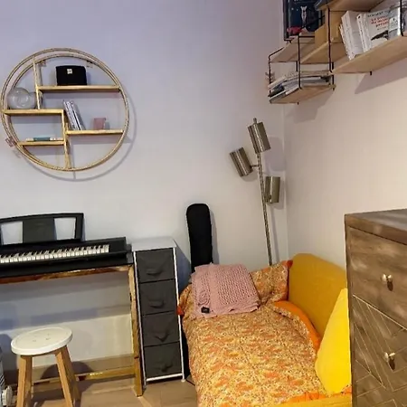 Apartmán Cozy - Quiet And Greenery Nearby *